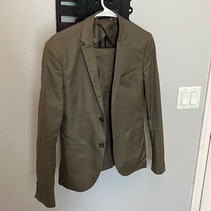 H&M tops colored skinny fit suit